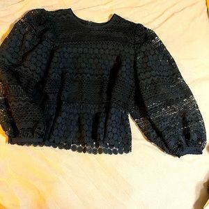 Beautiful Express Black balloon sleeve blouse